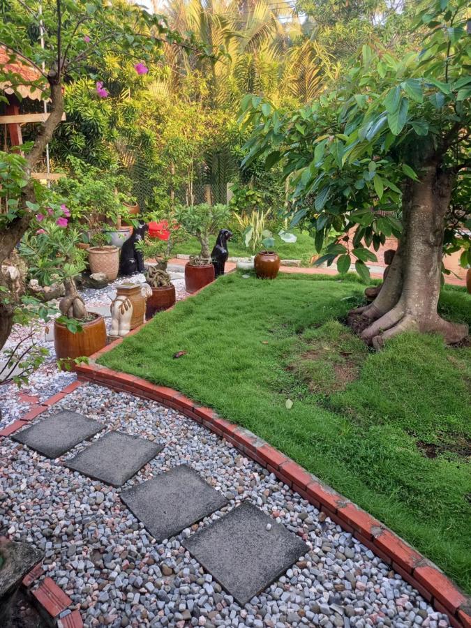 Charming Countryside Homestay Ben Tre Extérieur photo