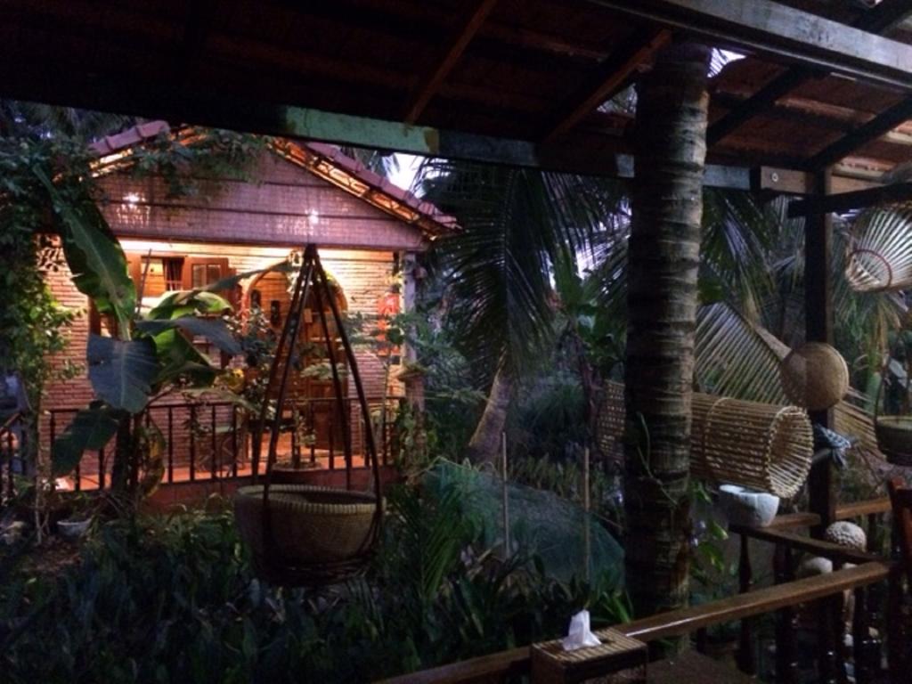 Charming Countryside Homestay Ben Tre Extérieur photo