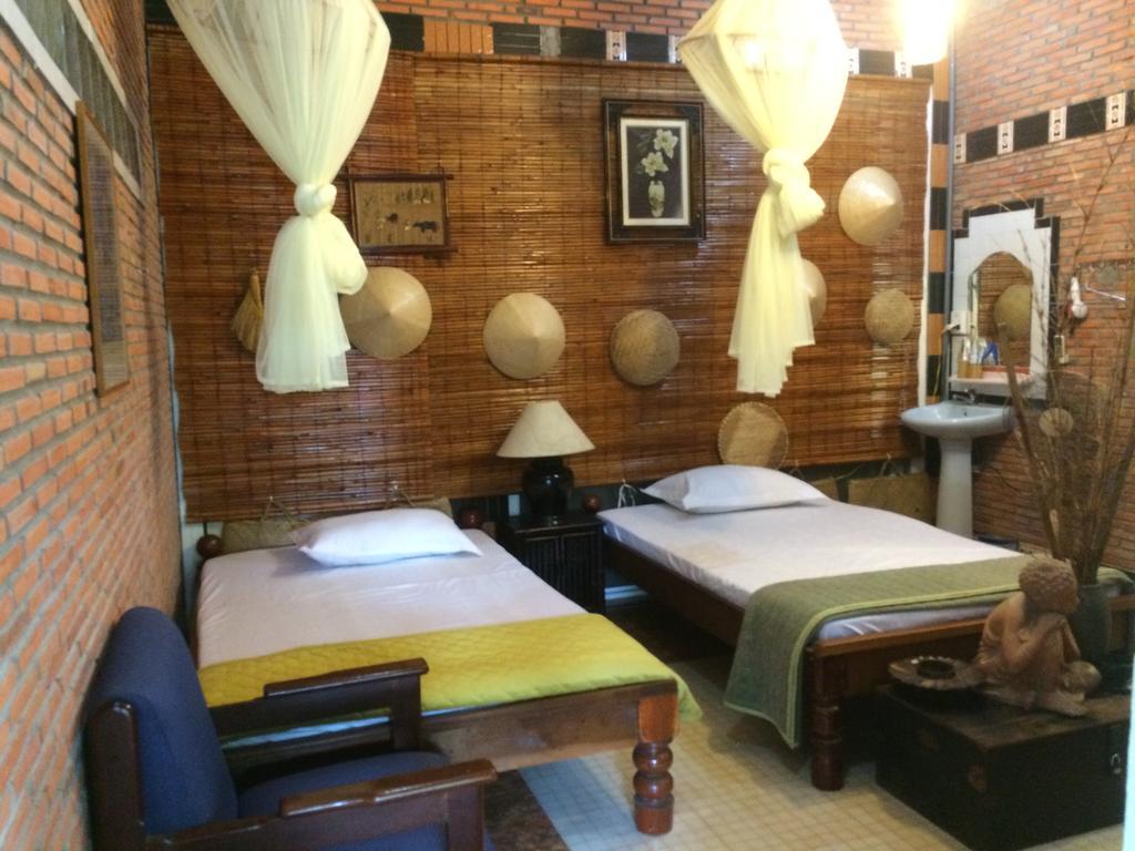 Charming Countryside Homestay Ben Tre Extérieur photo
